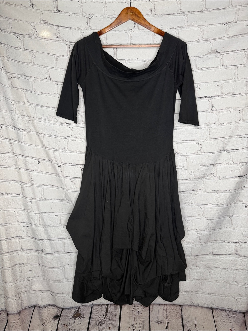 Luna Luz  Draped Midi Dress Size X-Large Excellent Condition